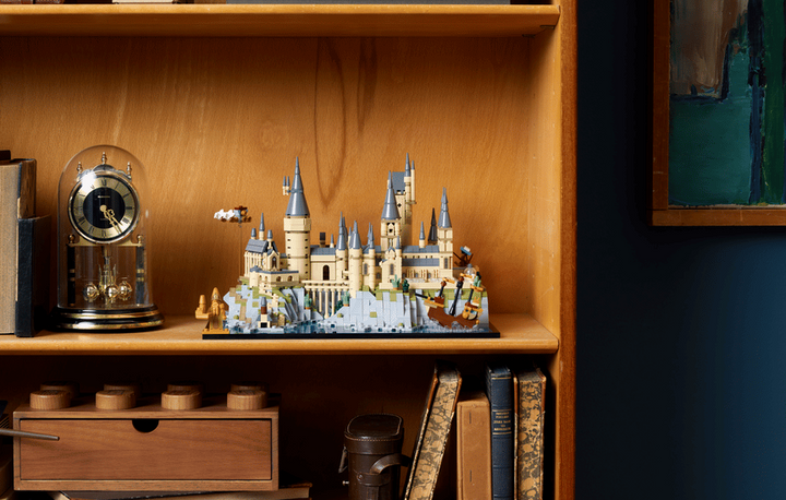 LEGO Harry Potter Galtvort slott og skoleområde 76419