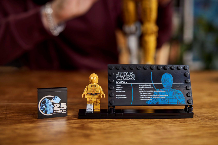 LEGO Star Wars C-3PO 75398